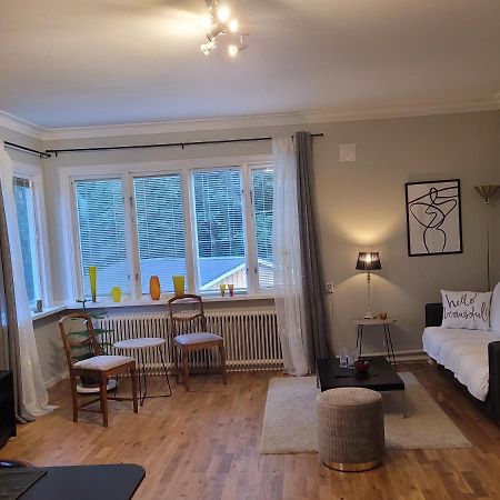 Lovely, Spacious Apartment With Free Parking Sandviken Exterior foto